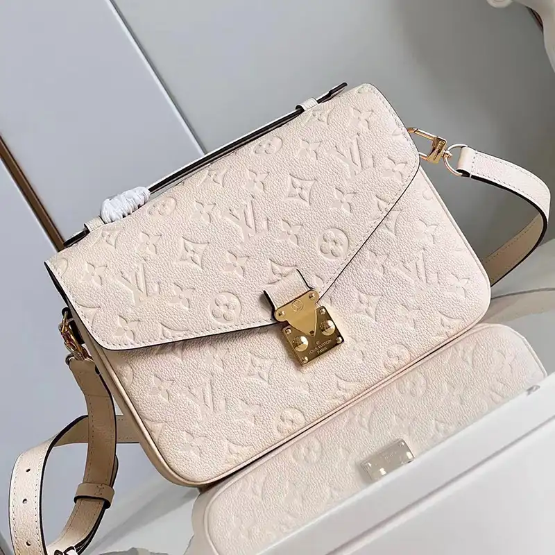 LV Bag 2404HT0006