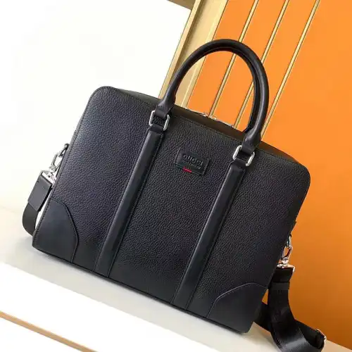 Gucci Bags 2404YA0001