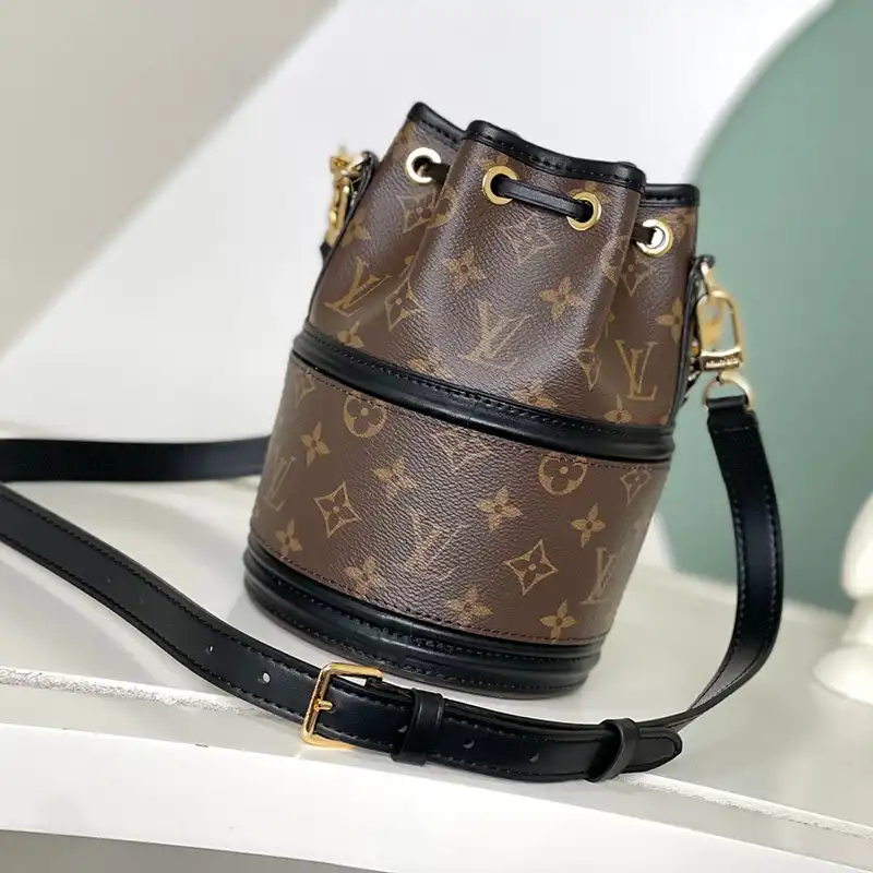 LV Bags 2404YA0021