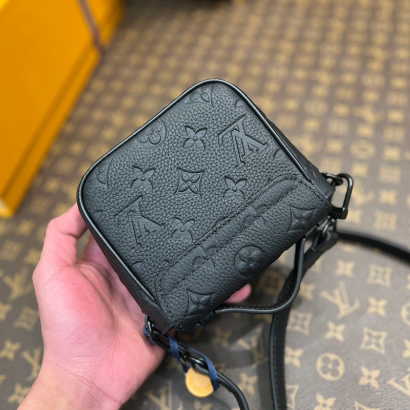 FASH LOUIS VUITTON Bags 2404YA0033