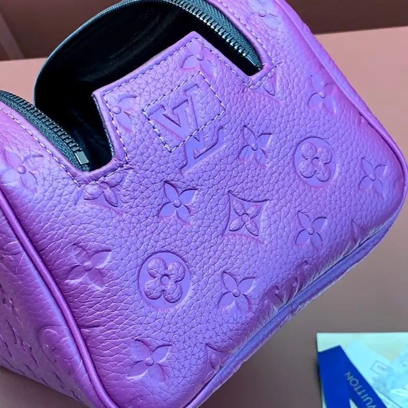 LV Bags 2404YA0038