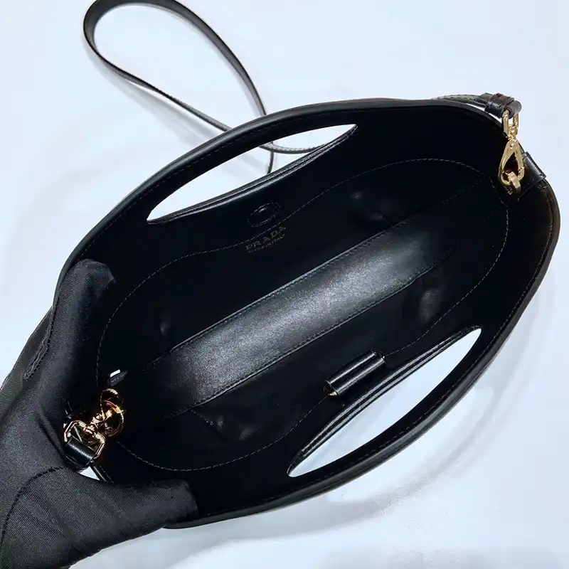 Prada Bags 2404YA0070