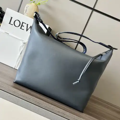 Loewe Bags 2404YA0080