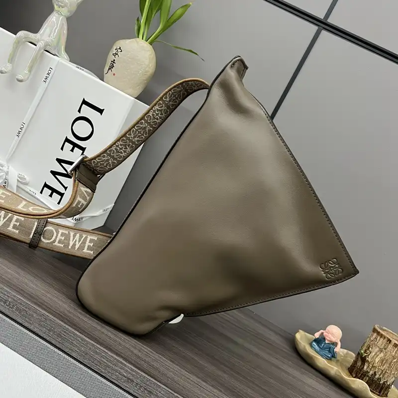 Loewe Bags 2404YA0087