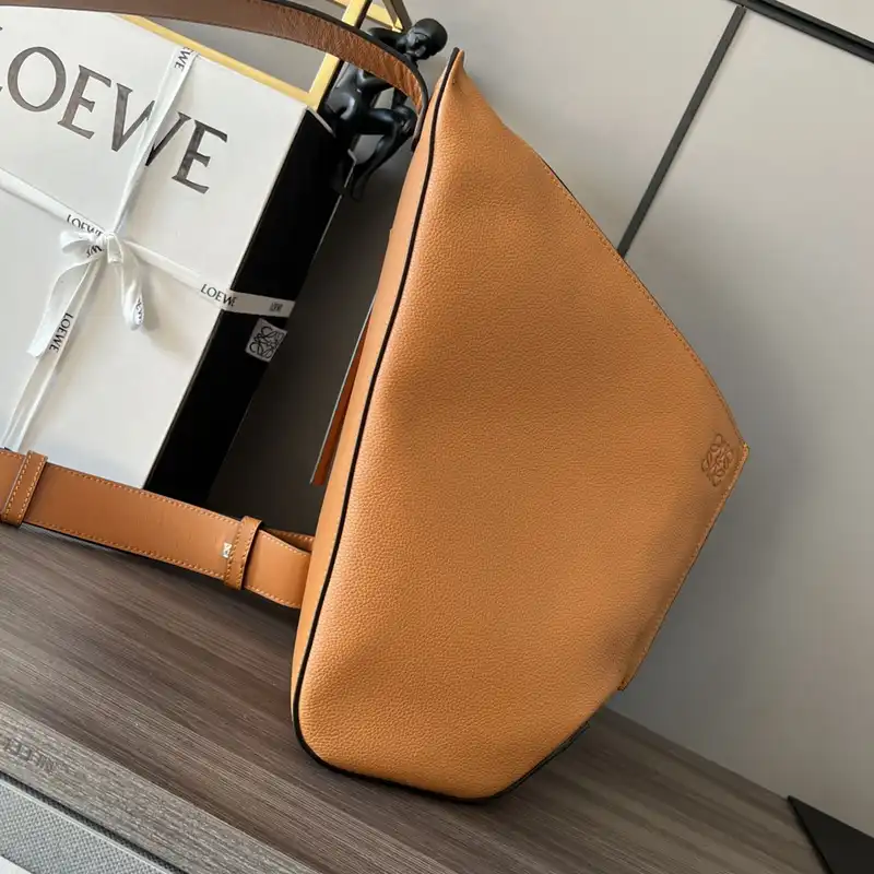 Loewe Bags 2404YA0090