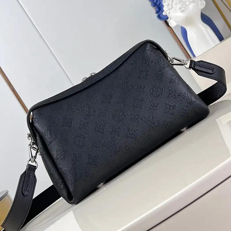 LV Bags 2404YA0186