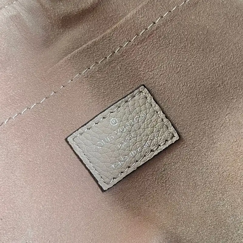 LV Bags 2404YA0187