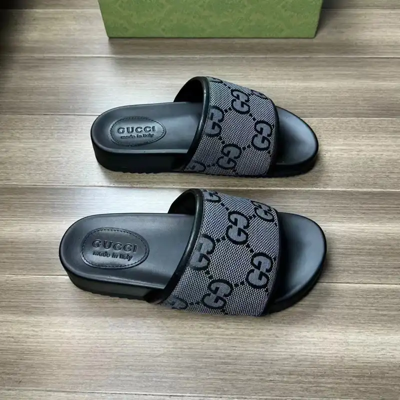 Cheap Gucci Shoes 2405PZ0001