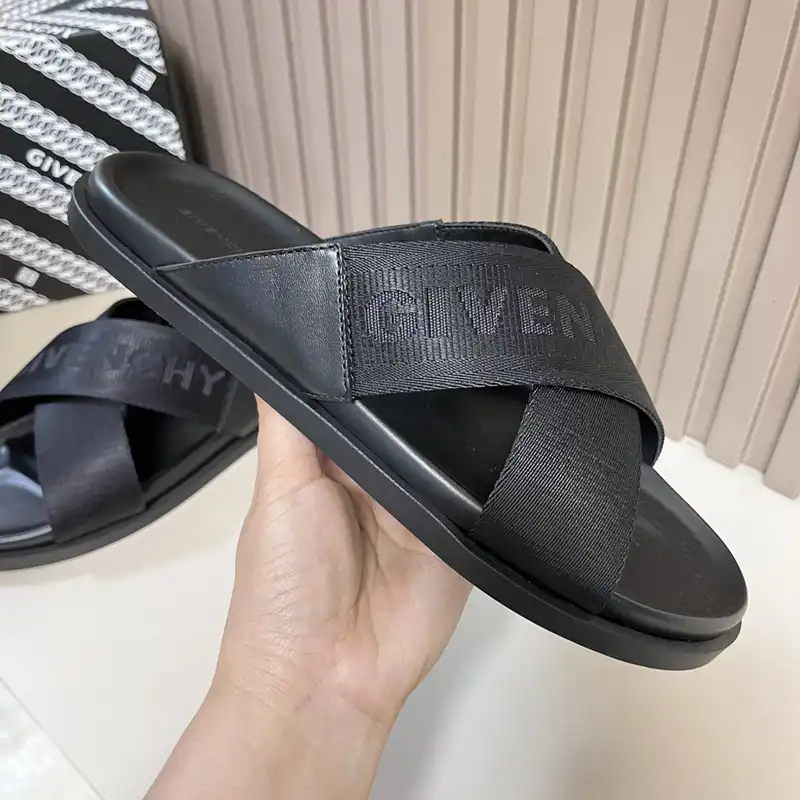 Givenchy Shoes 2405PZ0072