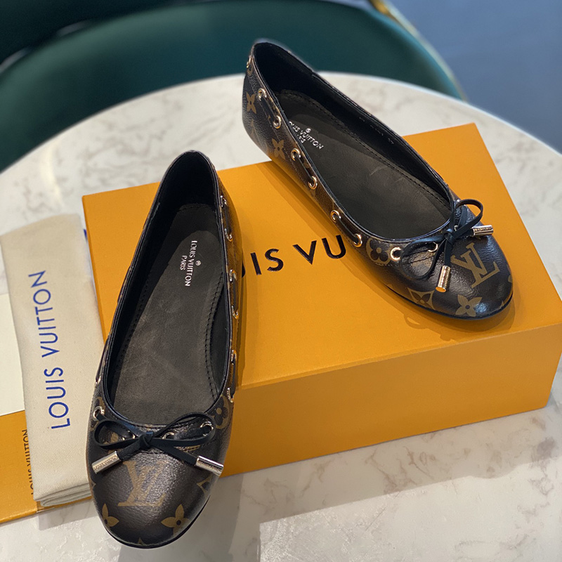 FASH LOUIS VUITTON Shoes 2405SH0010