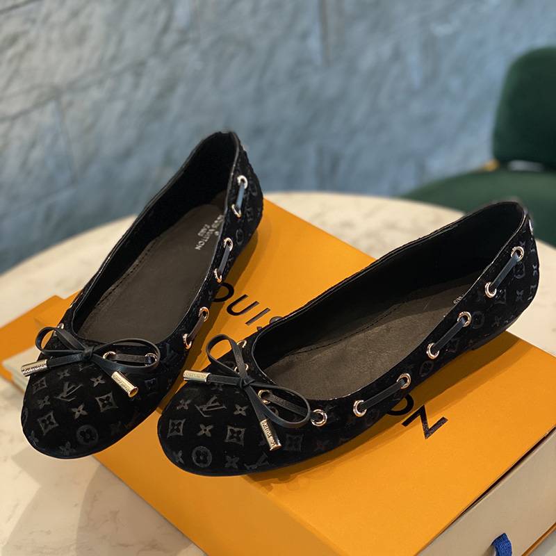 LV Shoes 2405SH0013