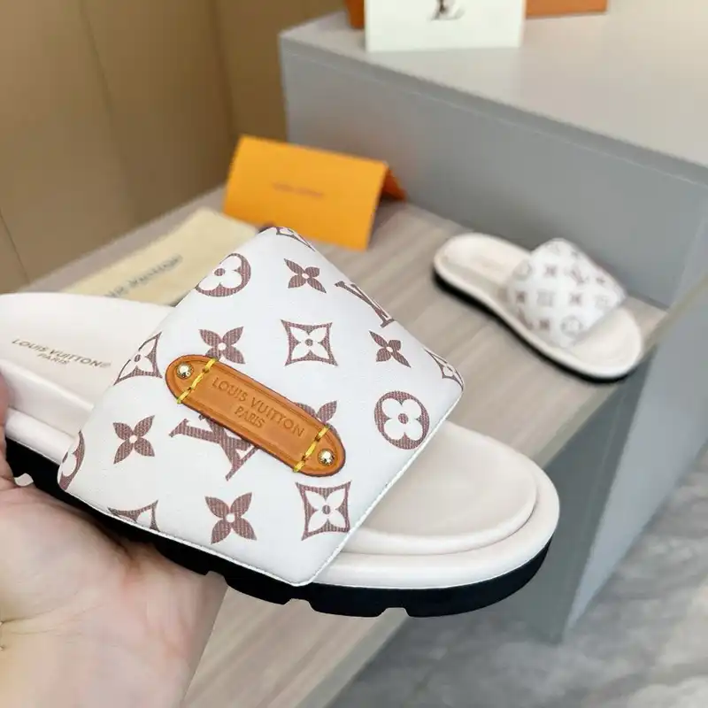 Fashionrep LV Shoes 2405SH0019