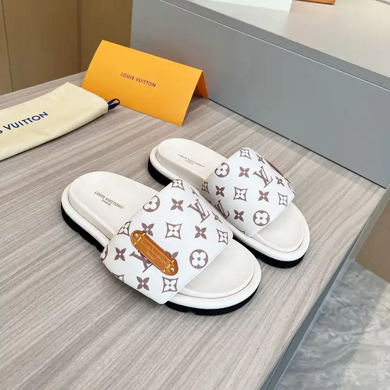 Fashionrep LV Shoes 2405SH0019