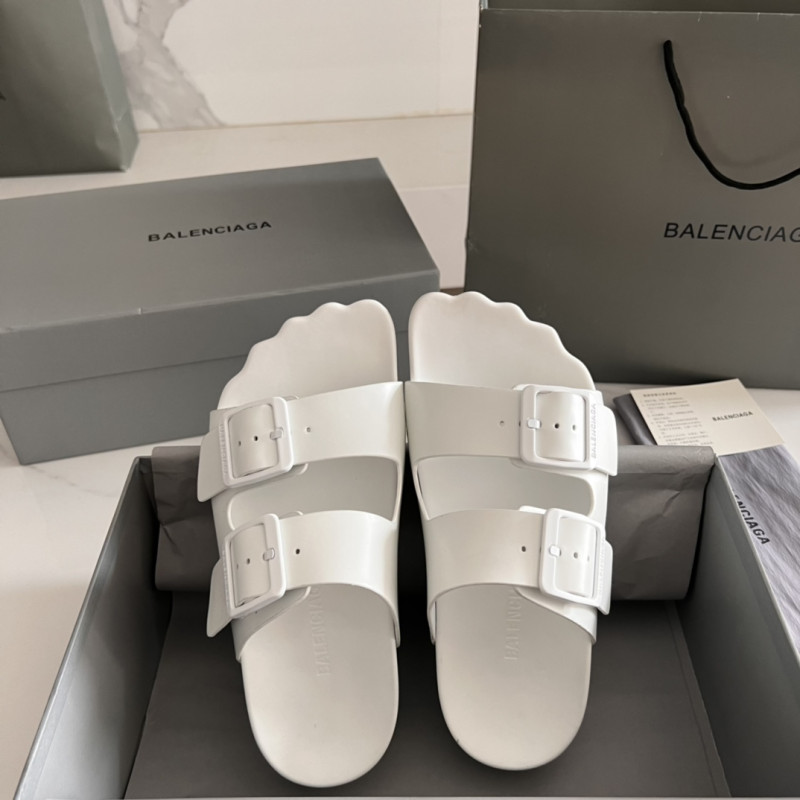 FASH Balenciaga Shoes 2405SH0039