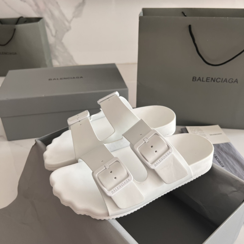 FASH Balenciaga Shoes 2405SH0039