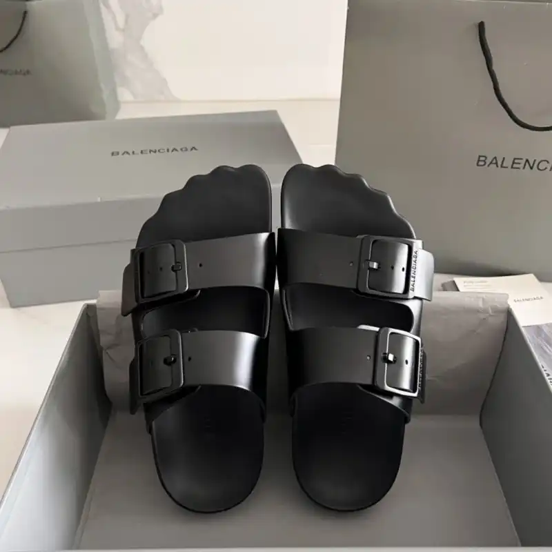 Balenciaga Shoes 2405SH0040