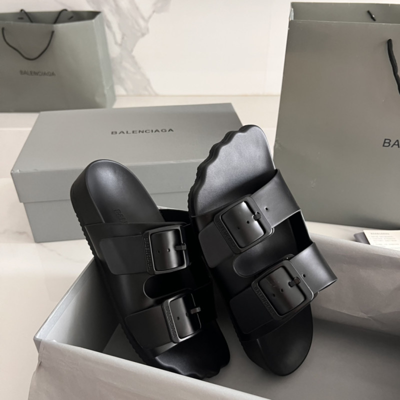 FASH Balenciaga Shoes 2405SH0040