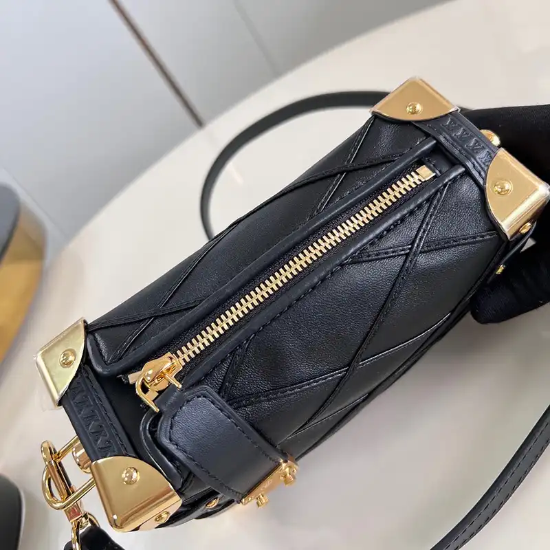 LV Bags 2405YA0002