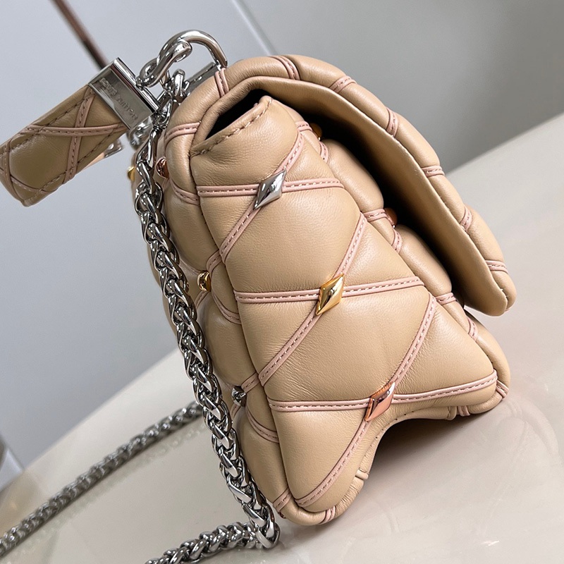 FASH LOUIS VUITTON Bags 2405YA0006