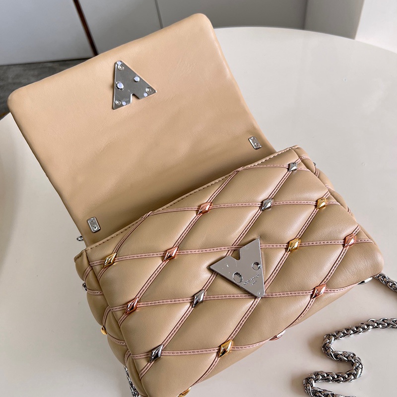 FASH LOUIS VUITTON Bags 2405YA0006