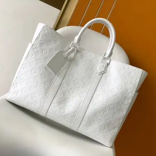 LV Bags 2405YA0090