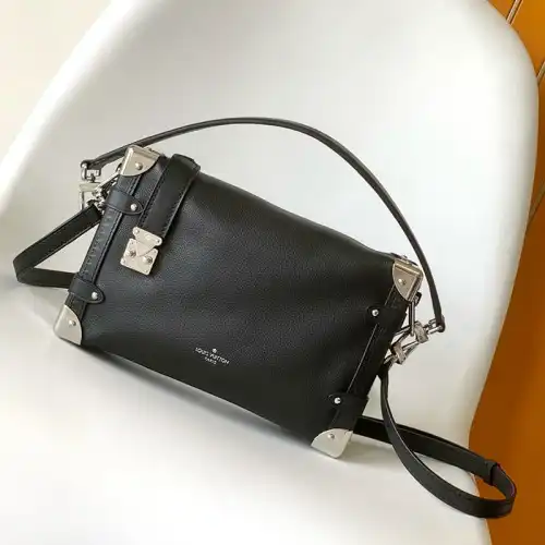 LV Bags 2405YA0101