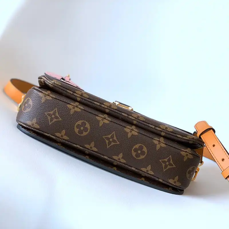 LV Bags 2405YA0103