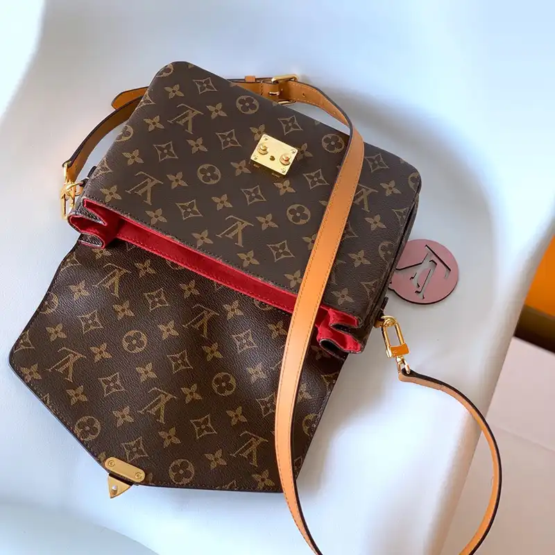 LV Bags 2405YA0103