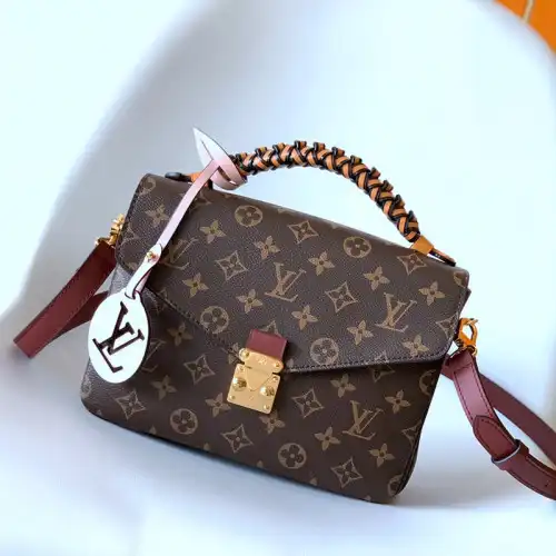 LV Bags 2405YA0105