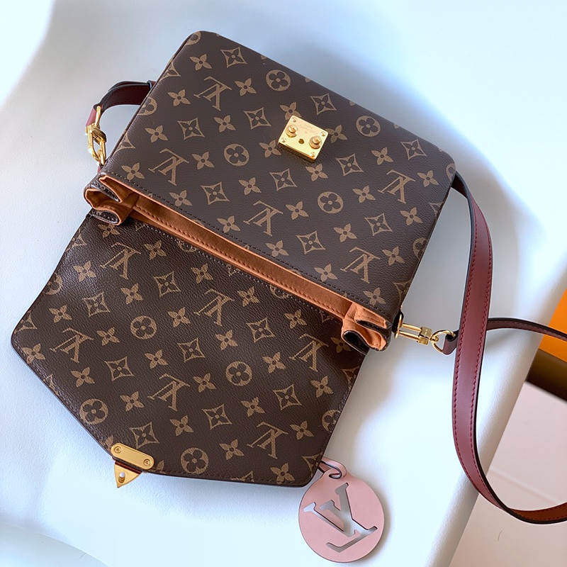 FASH LOUIS VUITTON Bags 2405YA0105