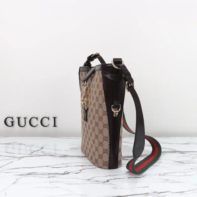 Gucci Bags 2405YA0110