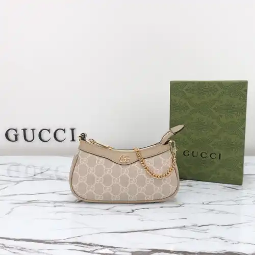 Gucci Bags 2405YA0131