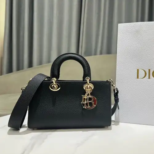 Dio Bags 2405YA0168