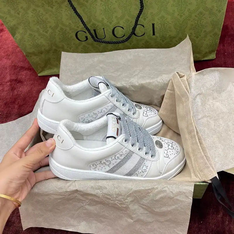 Cheap Gucci Shoes 2407PZ0044