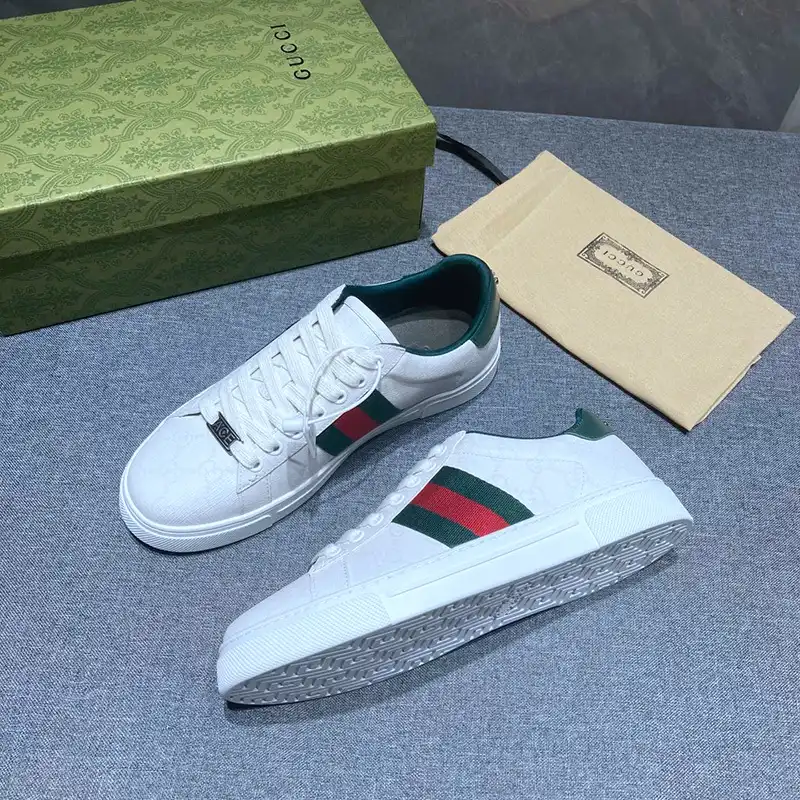 Cheap Gucci Shoes 2407PZ0049