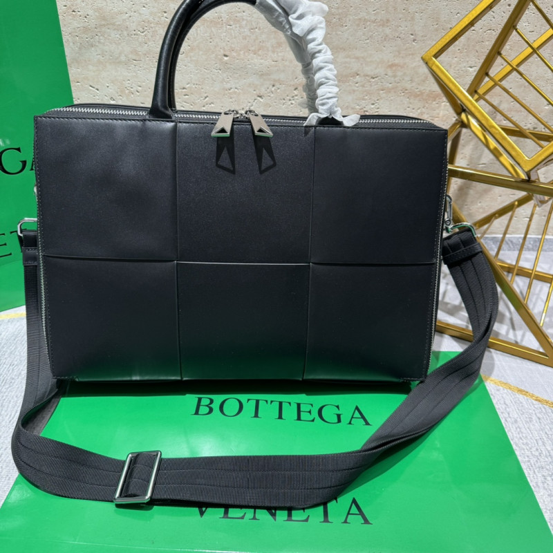 FASH Bottega Veneta Bags 2406YA0020