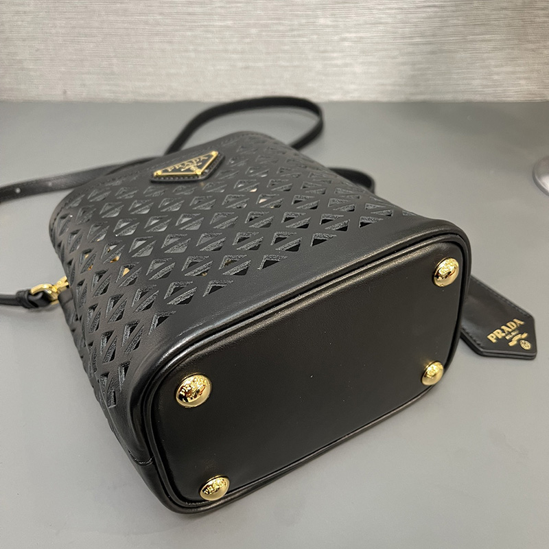 FASH Prada Bags 2406YA0172