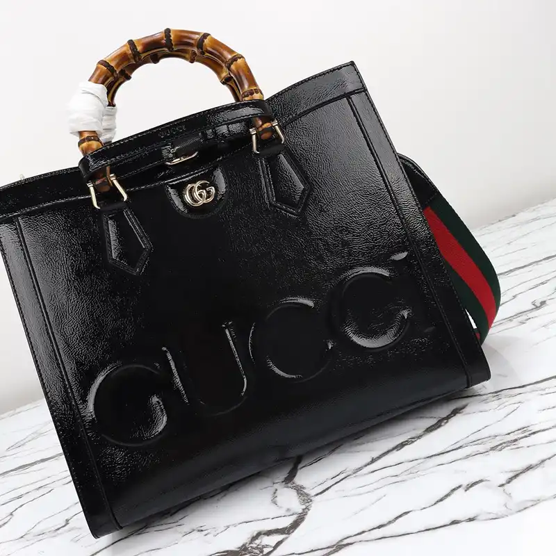 Prada Bags 2407YZ0003