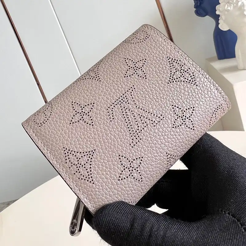 LV Bags 2407YZ0009