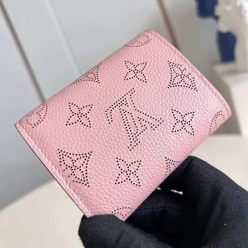 Affordable LV Bags 2407YZ0010