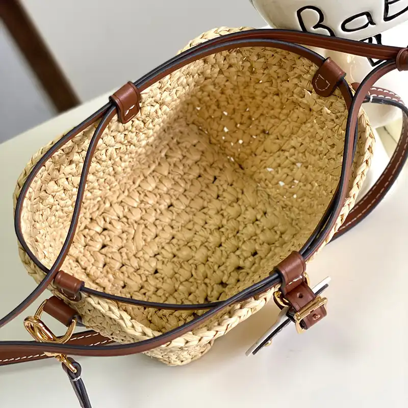 Fashionrepsfam ru LV Bags 2407YZ0028