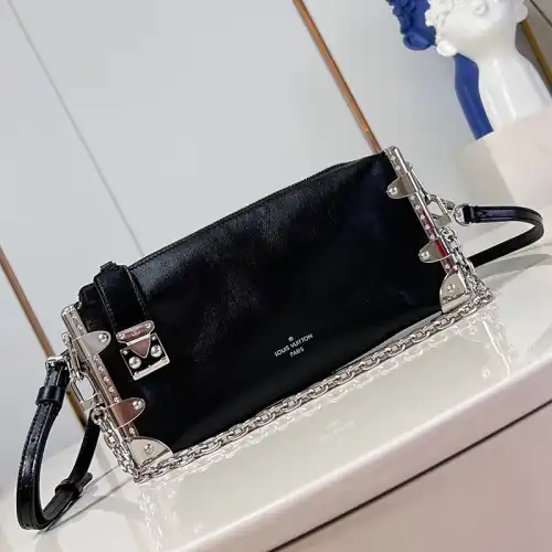 Fashionrepsfam ru LV Bags 2407YA0104