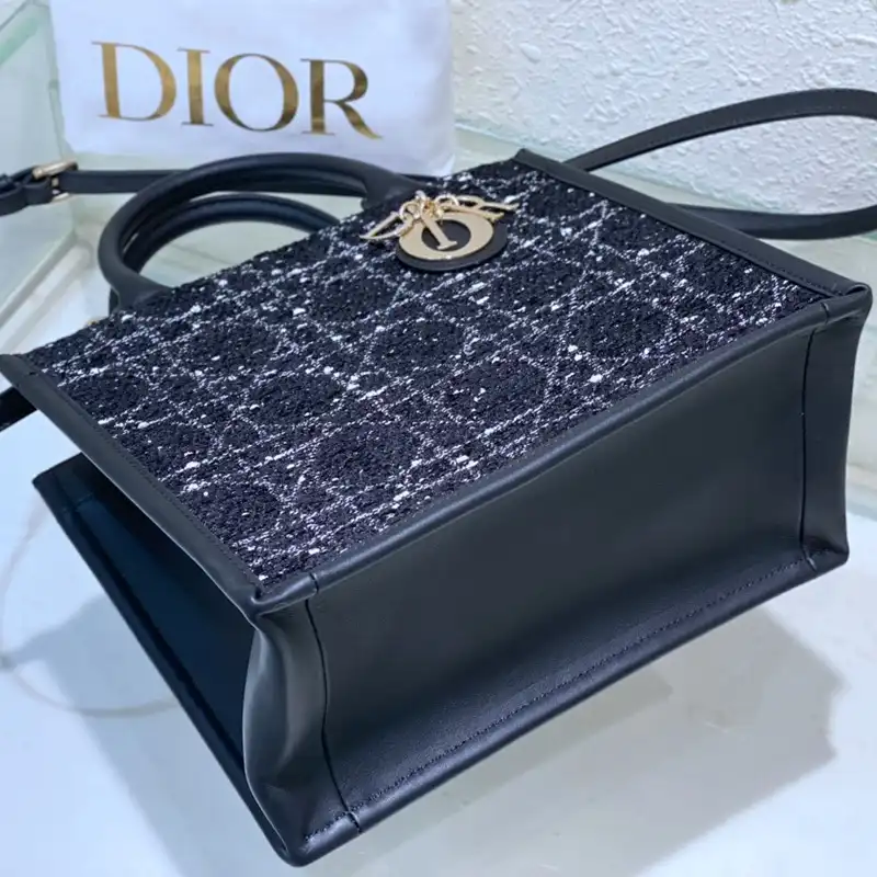 Dio Bags 2407YA0123