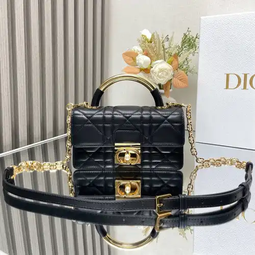 Dio Bags 2407YA0130