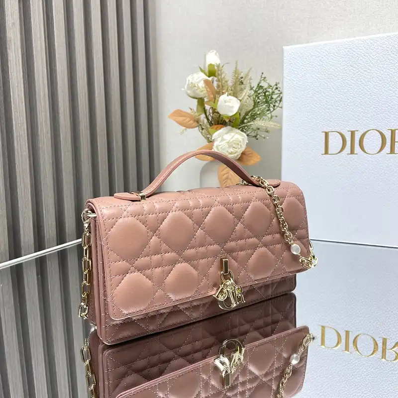 Dio Bags 2407YA0141