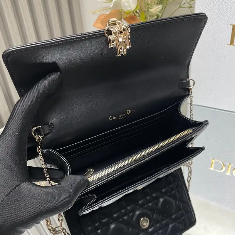 Fashionrepsfam ru LV Bags 2407YZ0145