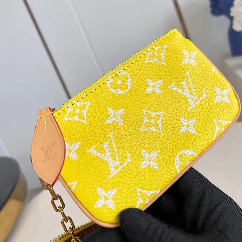 Fashionrepsfam ru LV Bags 2407YZ0163