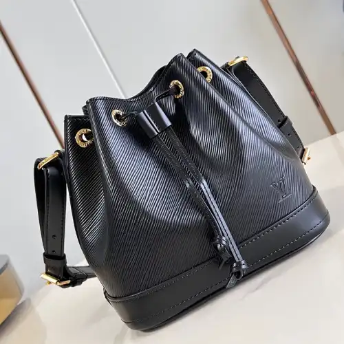 Gucci Bags 2407YA0169