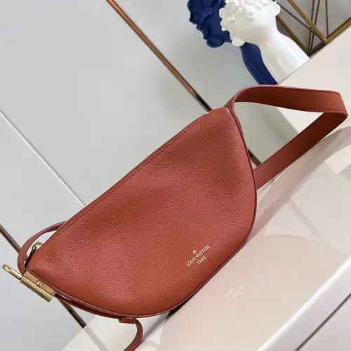 Gucci Bags 2407YA0173