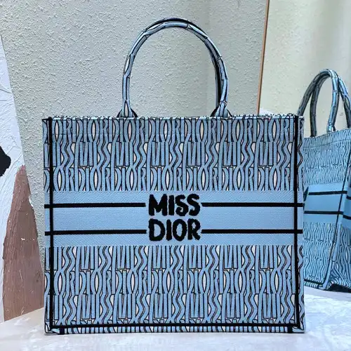 Dio Bags 2408YA0010